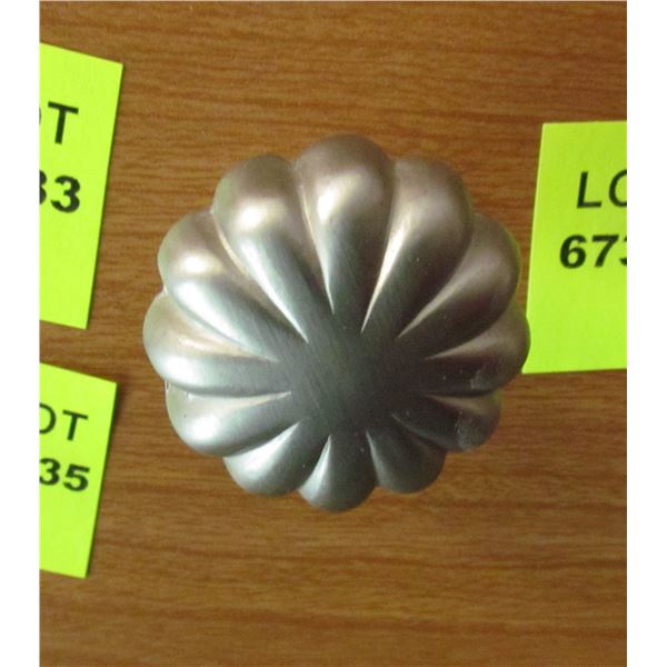 DULL SATIN NICKEL 33MM KNOB