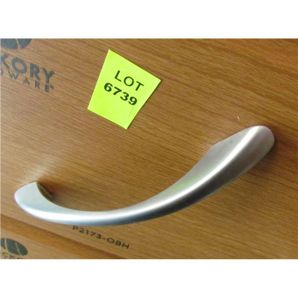 96MM WAVY PULLS SATIN CHROME + CHROME