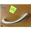 Image 1 : 96MM WAVY PULLS SATIN CHROME + CHROME