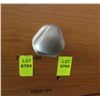 Image 1 : 3 SIDED SATIN CHROME KNOBS