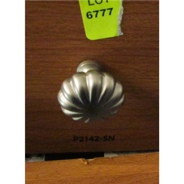 DULL SATIN NICKEL KNOBS 31MM