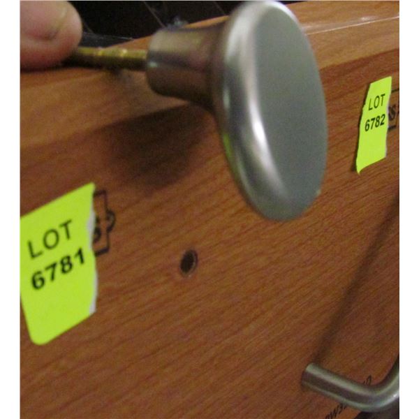 DULL CHROME BOUTON KNOBS