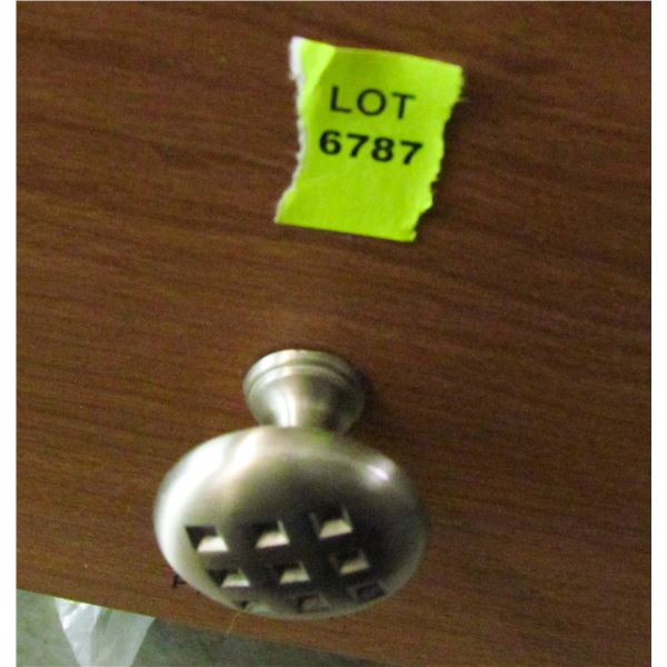 LARGE BRUSHED NICKEL KNOBS