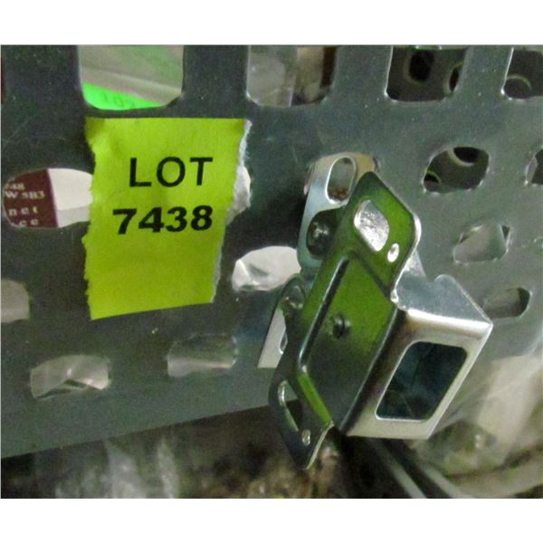 CABINET ROLLER CATCHES