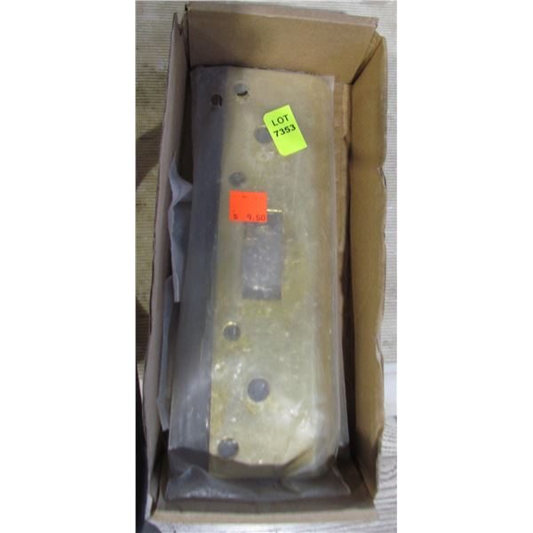 STRIKE PLATE