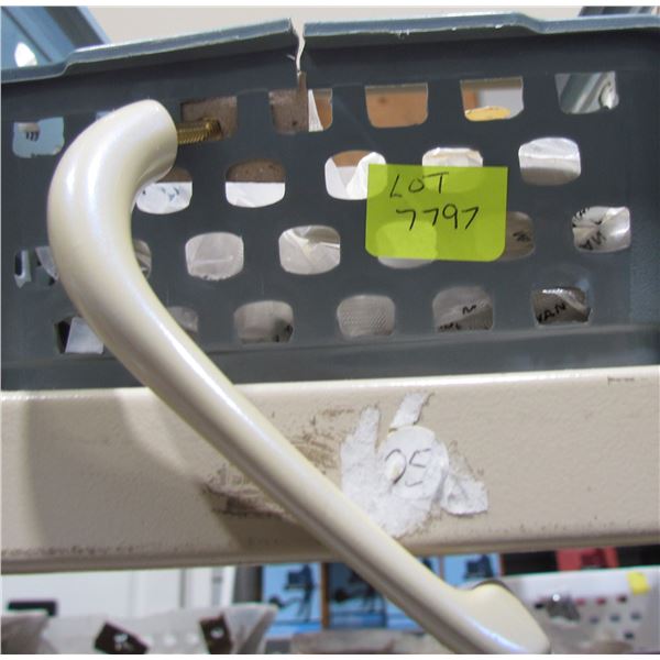 PEARL BEIGE 96MM PULLS