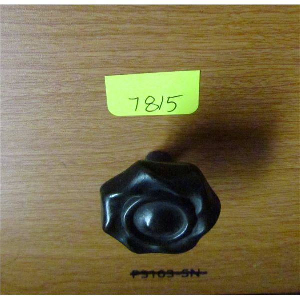 MATTE BLACK  KNOBS
