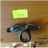 Image 1 : MATTE BLACK LEAF KNOBS