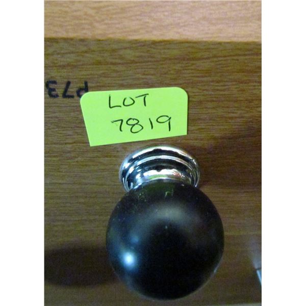 MATTE BLACK BALL KNOBS WITH CHROME BASE