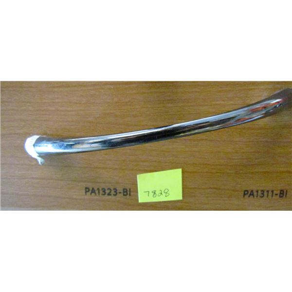 BLACK NICKEL BOW PULL WITH KNOBS