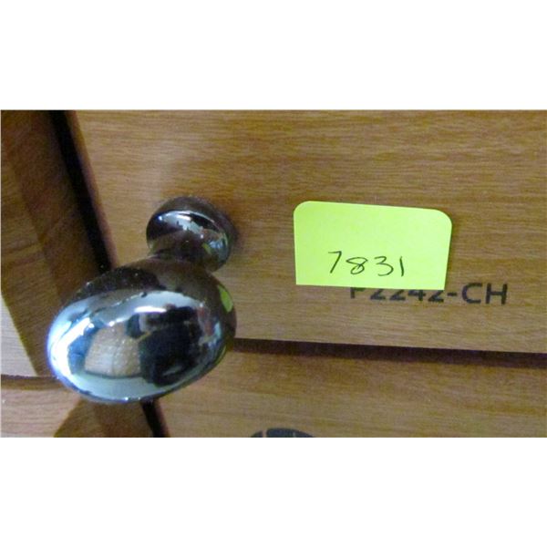 BLACK NICKEL OVAL KNOBS