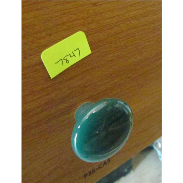 GREEN PORCELAIN KNOB