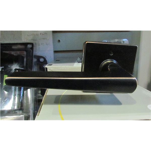 TAYMOR AGED BRONZE PRIVACY LEVER HANDLE