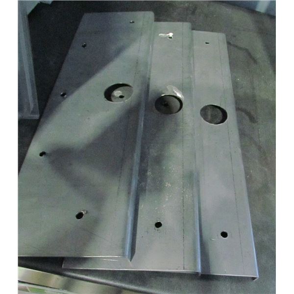 DOOR JAMB SECURITY PLATES X3