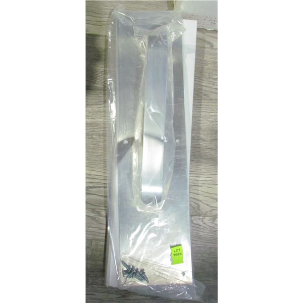 9" PUSH/PULL PLATE WITH HANDLE