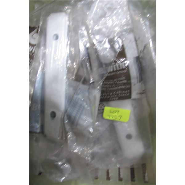 WHITE BACKPLATES 3" CENTERS