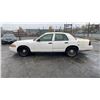 Image 2 : 2006 FORD CROWN VICTORIA 4 DOOR SEDAN WHITE VIN 2FAHP71W36X127206,