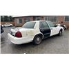 Image 5 : 2006 FORD CROWN VICTORIA 4 DOOR SEDAN WHITE VIN 2FAHP71W36X127206,