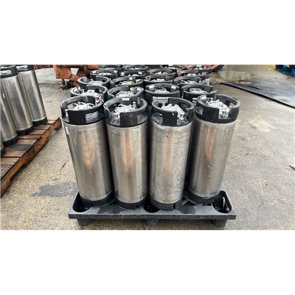 PALLET OF 20 CORNELIUS SUPER CHAMPION 5 GAL 19L 130PSI BALL-LOCK KEGS