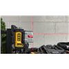 Image 3 : DEWALT DW089 3 BEAM LINE LASER LEVEL IN A HARD TRANSPORT CASE
