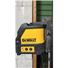 Image 2 : DEWALT DW088 LASER LEVEL IN A HARD TRANSPORT CASE