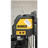 Image 2 : DEWALT DW087 LASER LEVEL IN A HARD TRANSPORT CASE