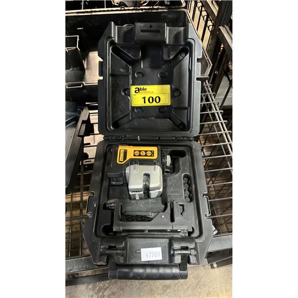 DEWALT DW089 3 BEAM LINE LASER LEVEL IN A HARD TRANSPORT CASE