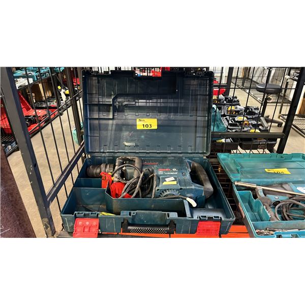 BOSCH 11316EVS ELECTRIC DEMOLITION HAMMER IN A HARD TRANSPORT CASE