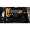 Image 2 : BOSTITCH PNEUMATIC BRAD NAILER IN A HARD TRANSPORT CASE