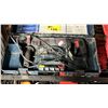 Image 2 : BOSCH BULLDOG XTREME VARIABLE SPEED ELECTRIC ROTARY HAMMER IN A HARD TRANSPORT CASE