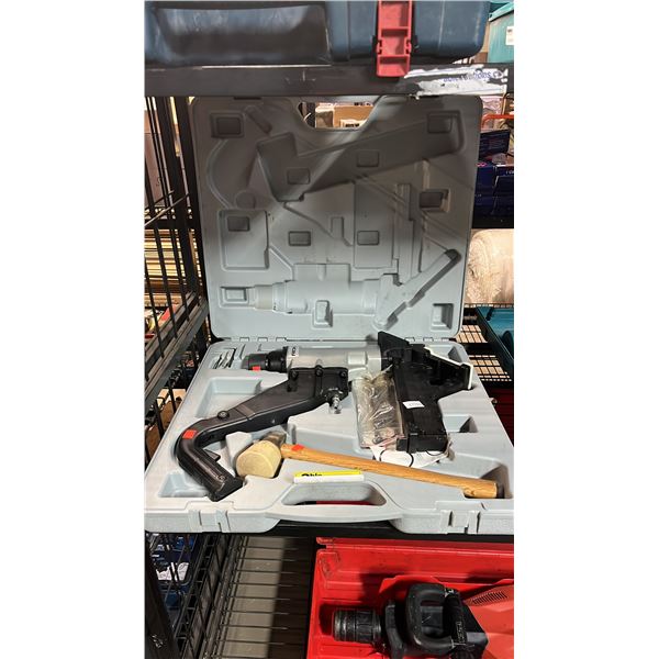 ROK PNEUMATIC 2-IN-1 FLOORING STAPLER/CLEAT NAILER IN A HARD TRANSPORT CASE