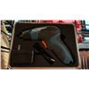 Image 4 : ROK CORDLESS SCREWDRIVER WITH CHARGER IN A HARD TRANSPORT CASE, MASTERCRAFT DRILL TO DRIVER SET IN