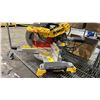 Image 1 : DEWALT DWS780 12" DOUBLE BEVEL SLIDING COMPOUND MITER SAW