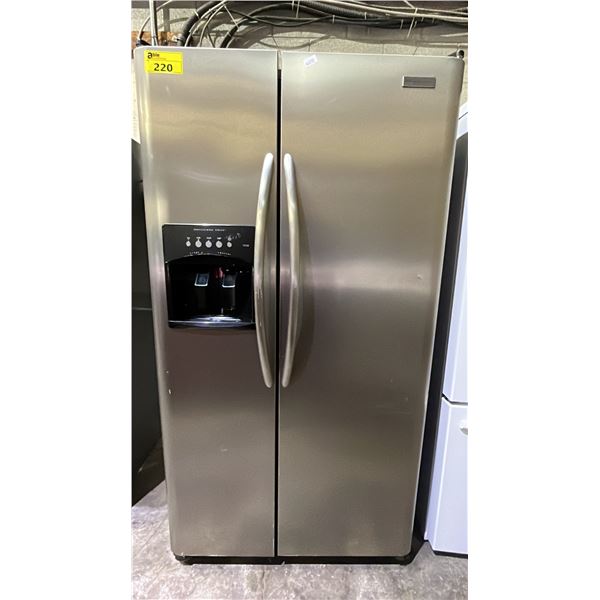FRIGIDAIRE PROFESSIONAL SERIES 36" WIDE FRENCH DOOR REFRIGERATOR