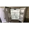 Image 2 : KITCHENAID 30" WIDE FRENCH DOOR REFRIGERATOR WITH BOTTOM FREEZER