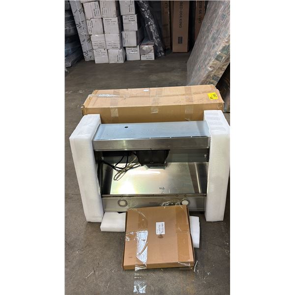 ANCONIA 30" RANGE HOOD AN-1219 - *WORKING CONDITION UNKNOWN/MAY BE MISSING PARTS AND OR PIECES*