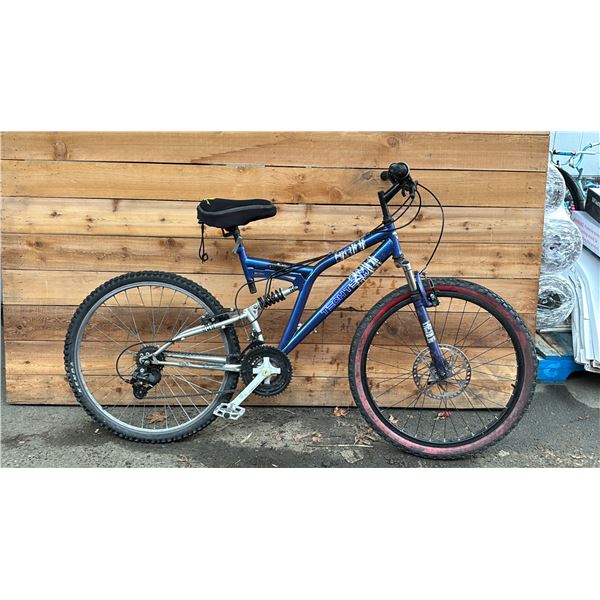 TECH TEAM BLUE 18-SPEED BIKE