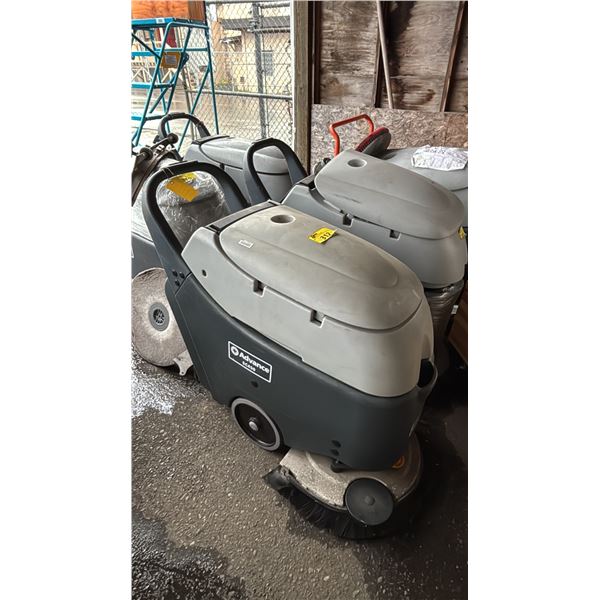 ADVANCE SC450 WALK BEHIND FLOOR SCRUBBER