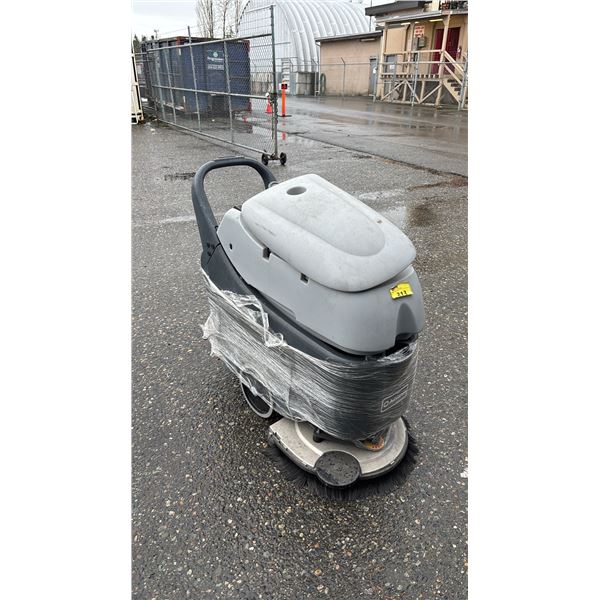 ADVANCE SC450 WALK BEHIND FLOOR SCRUBBER