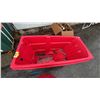 Image 2 : ULINE RED HEAVY DUTY MOBILE TILT TRUCK - APPROX. 5" LONG CRACK ON ONE END