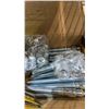 Image 2 : 2 BOXES OF DEWALT POWER STUD+ SD1 5/8" X 6" BOLTS WITH NUTS