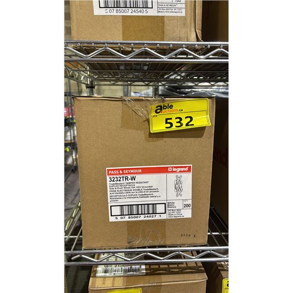 CASE OF LEGRAND PASS & SEYMOUR 3232TR-W DUPLEX RECEPTACLES, SIDE & PUSH WIRED, 15A 125V GROUNDED