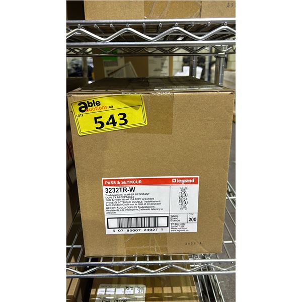 CASE OF LEGRAND PASS & SEYMOUR 3232TR-W DUPLEX RECEPTACLES, SIDE & PUSH WIRED, 15A 125V GROUNDED