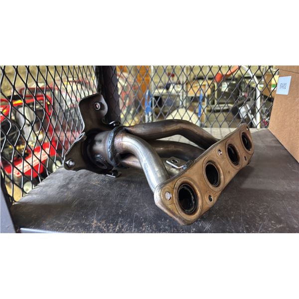 DORMAN 674-812 EXHAUST MANIFOLD