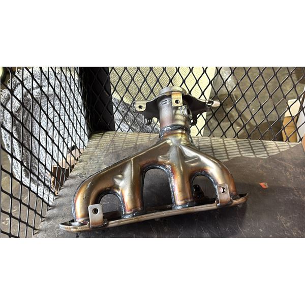 DORMAN 674-810 EXHAUST MANIFOLD