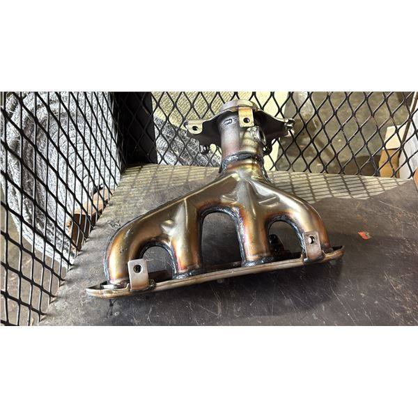 DORMAN 674-810 EXHAUST MANIFOLD