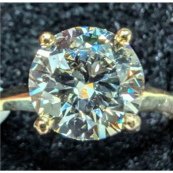 10K (1.7G)  LAB DIAMOND (1.55CT) RING (SIZE 5.75) SUGGESTED RETAIL VALUE $3400