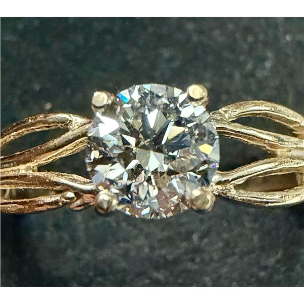 10K (1.45G)  LAB DIAMOND (0.55CT) RING (SIZE 5) SUGGESTED RETAIL VALUE $2400