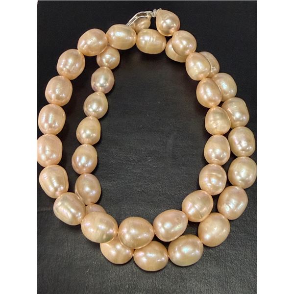 SILVER FRESH WATER PEARL NECKLACE 16" RETAIL VALUE $200