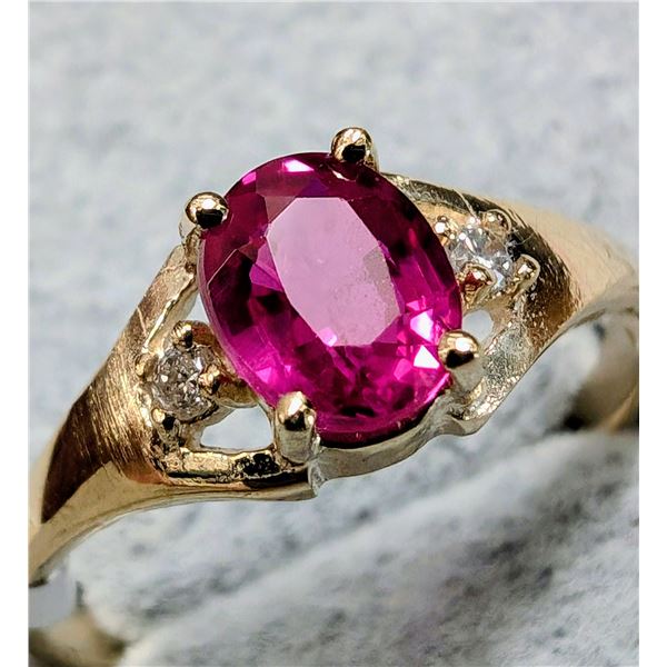 10K (1.61G) LAB RUBY  (0.95CT) DIAMOND (0.04CT) RING (SIZE 7) APPRAISED INSURANCE VALUE $1170